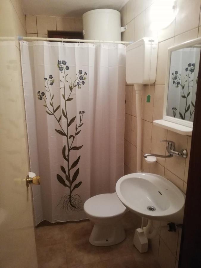 Apartmani Ivana Tivat Ngoại thất bức ảnh