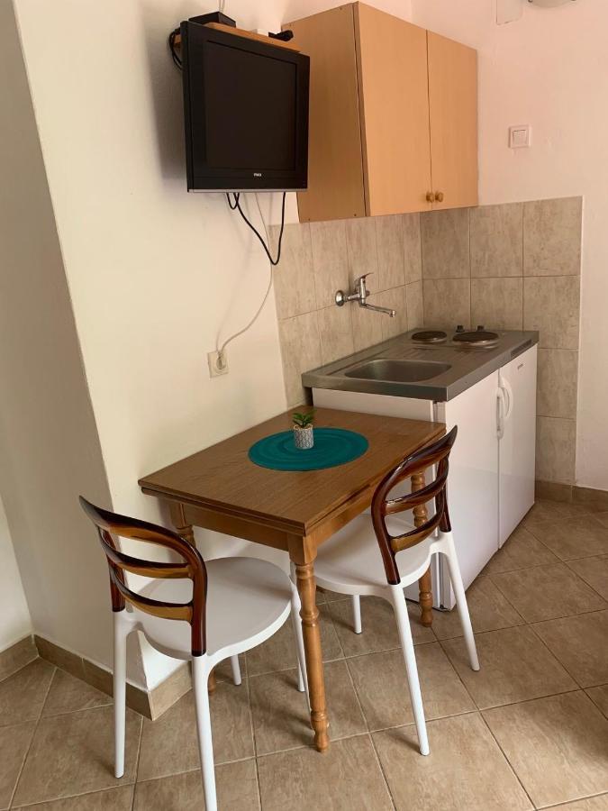 Apartmani Ivana Tivat Ngoại thất bức ảnh