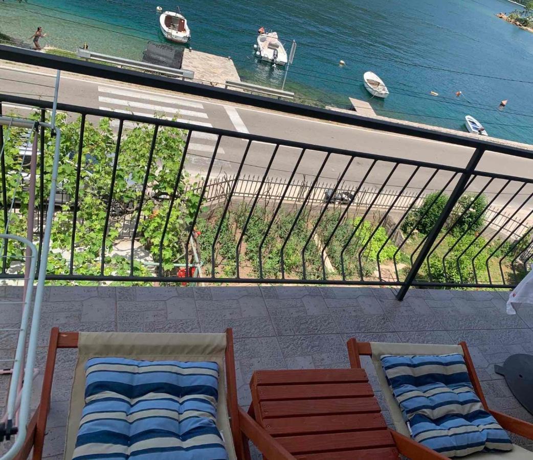 Apartmani Ivana Tivat Ngoại thất bức ảnh